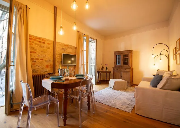 Gombito 4 Alta Apartment